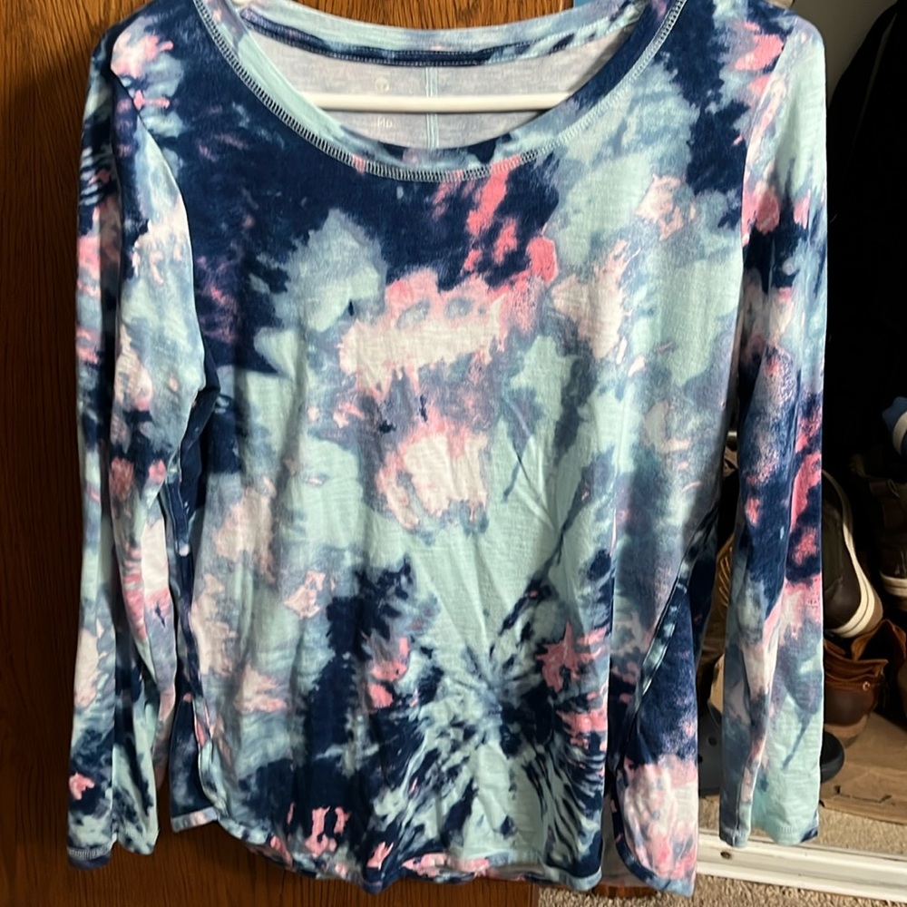 Talbots medium petite long sleeve shirt.